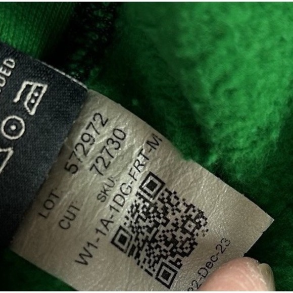 American Giant Hoodie Women's Medium Full Zip Shamrock St Patrick's Day Green - Picture 7 of 9